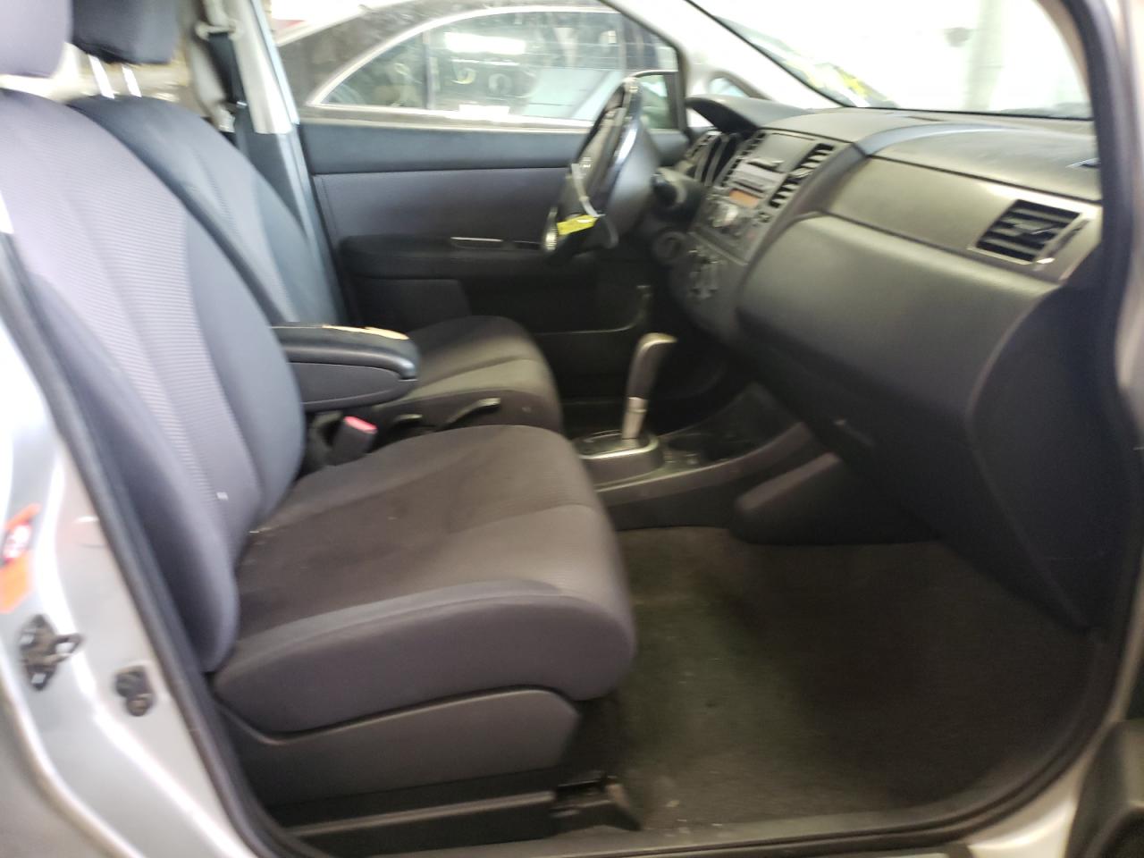 Photo 5 from auction – 2008 NISSAN VERSA S with VIN 3N1BC13E48L382354