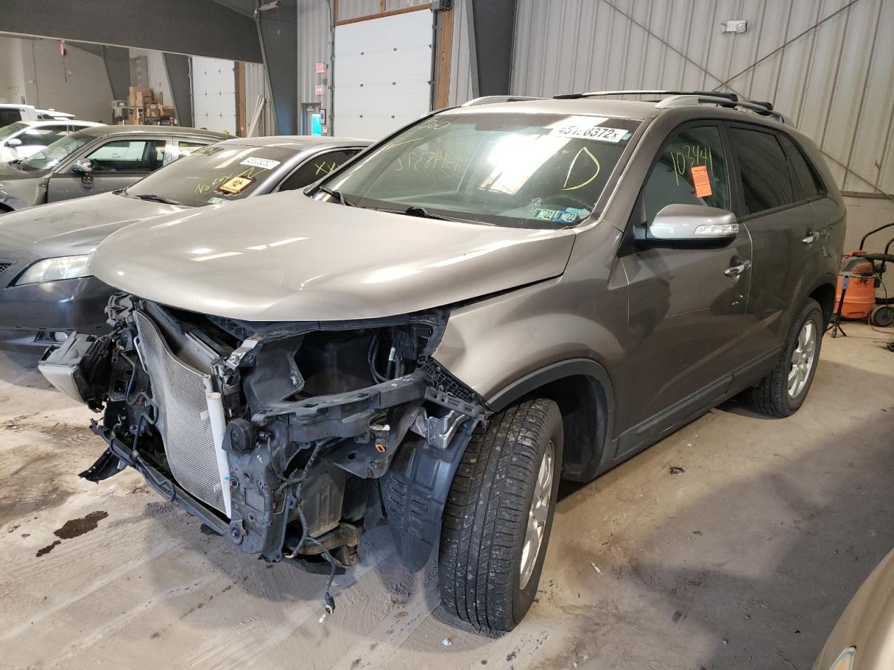 Photo 2 from auction – 2011 KIA SORENTO BA with VIN 5XYKT4A11BG183436