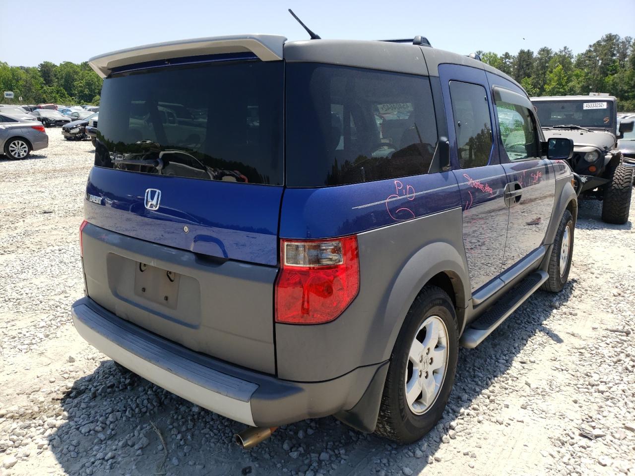 Photo 4 from auction – 2004 HONDA ELEMENT EX with VIN 5J6YH28554L000100