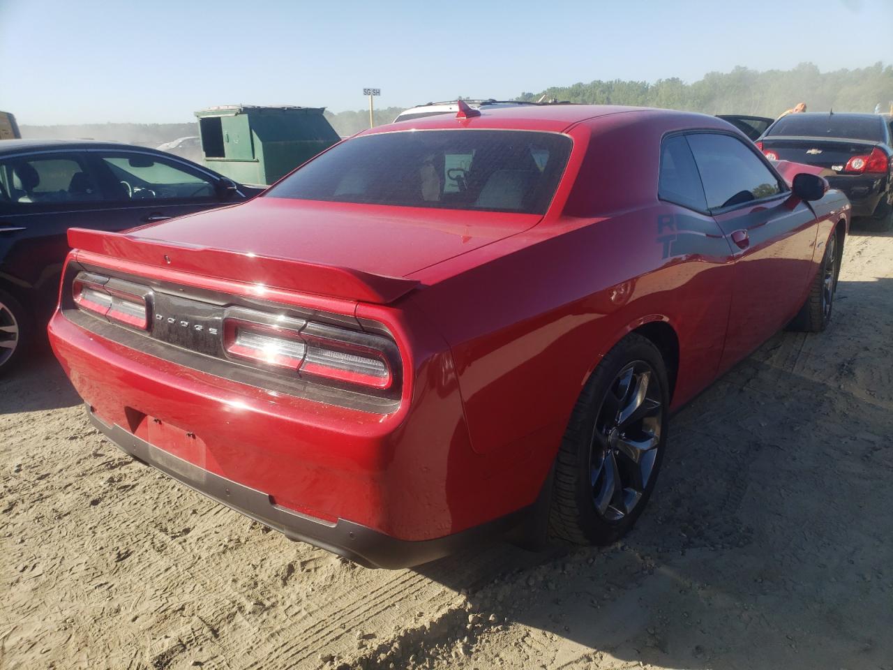Photo 4 from auction – 2016 DODGE CHALLENGER with VIN 2C3CDZBT6GH332161