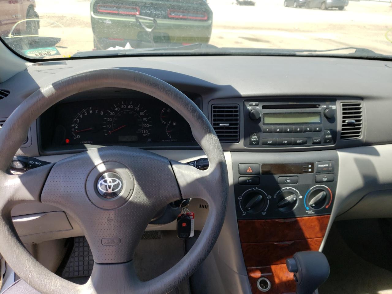 Photo 9 from auction – 2006 TOYOTA COROLLA CE with VIN 2T1BR32E36C626553