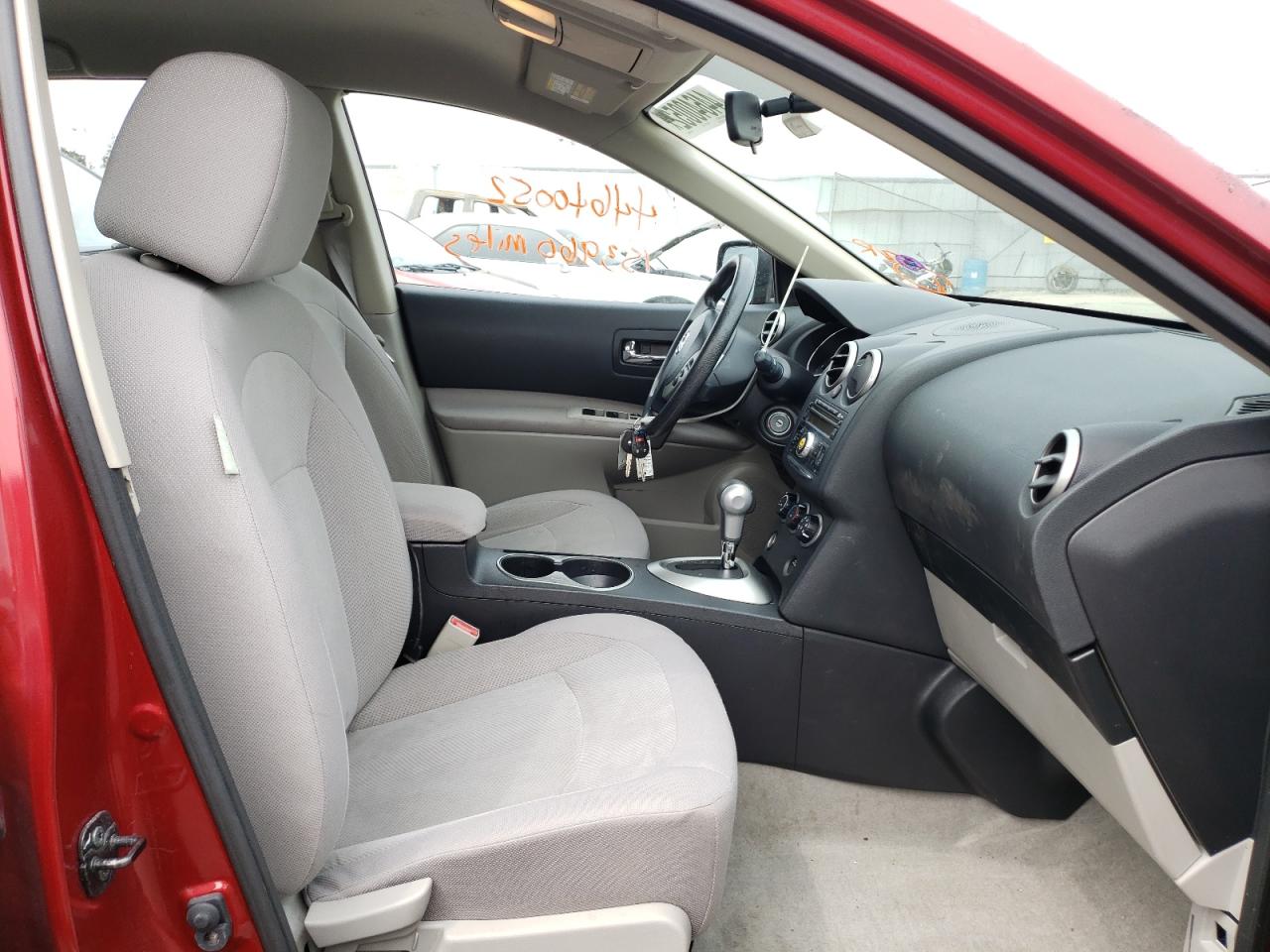 Photo 5 from auction – 2011 NISSAN ROGUE S with VIN JN8AS5MV9BW298912