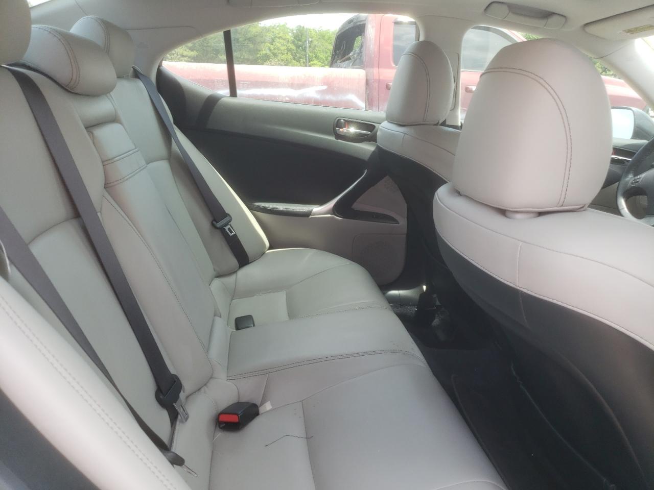 Photo 6 from auction – 2009 LEXUS IS 250 with VIN JTHBK262095098176