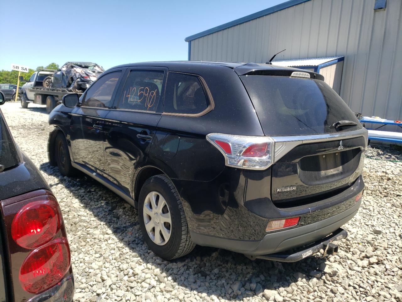 Photo 3 from auction – 2014 MITSUBISHI OUTLANDER with VIN JA4AD2A34EZ001792