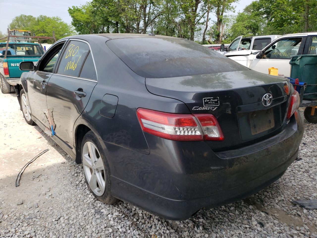 Photo 3 from auction – 2011 TOYOTA CAMRY BASE with VIN 4T1BF3EK1BU585665
