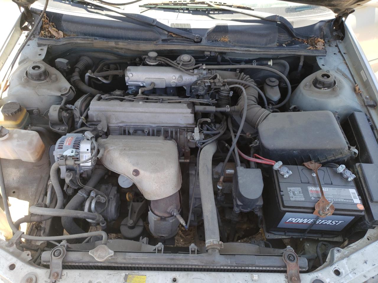 Photo 7 from auction – 2000 TOYOTA CAMRY CE with VIN 4T1BG22K8YU649964