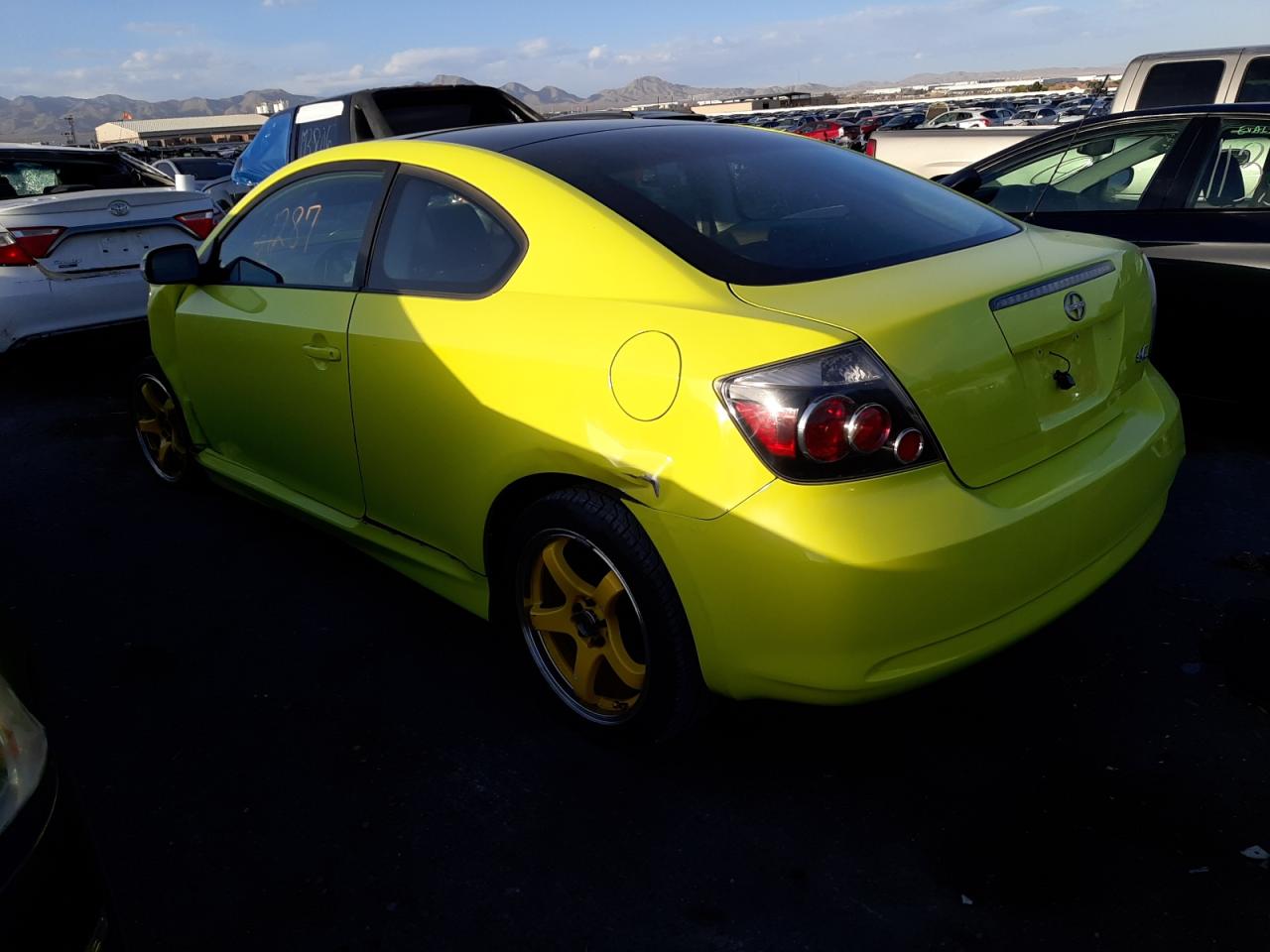 Photo 3 from auction – 2008 TOYOTA SCION TC with VIN JTKDE167680258735