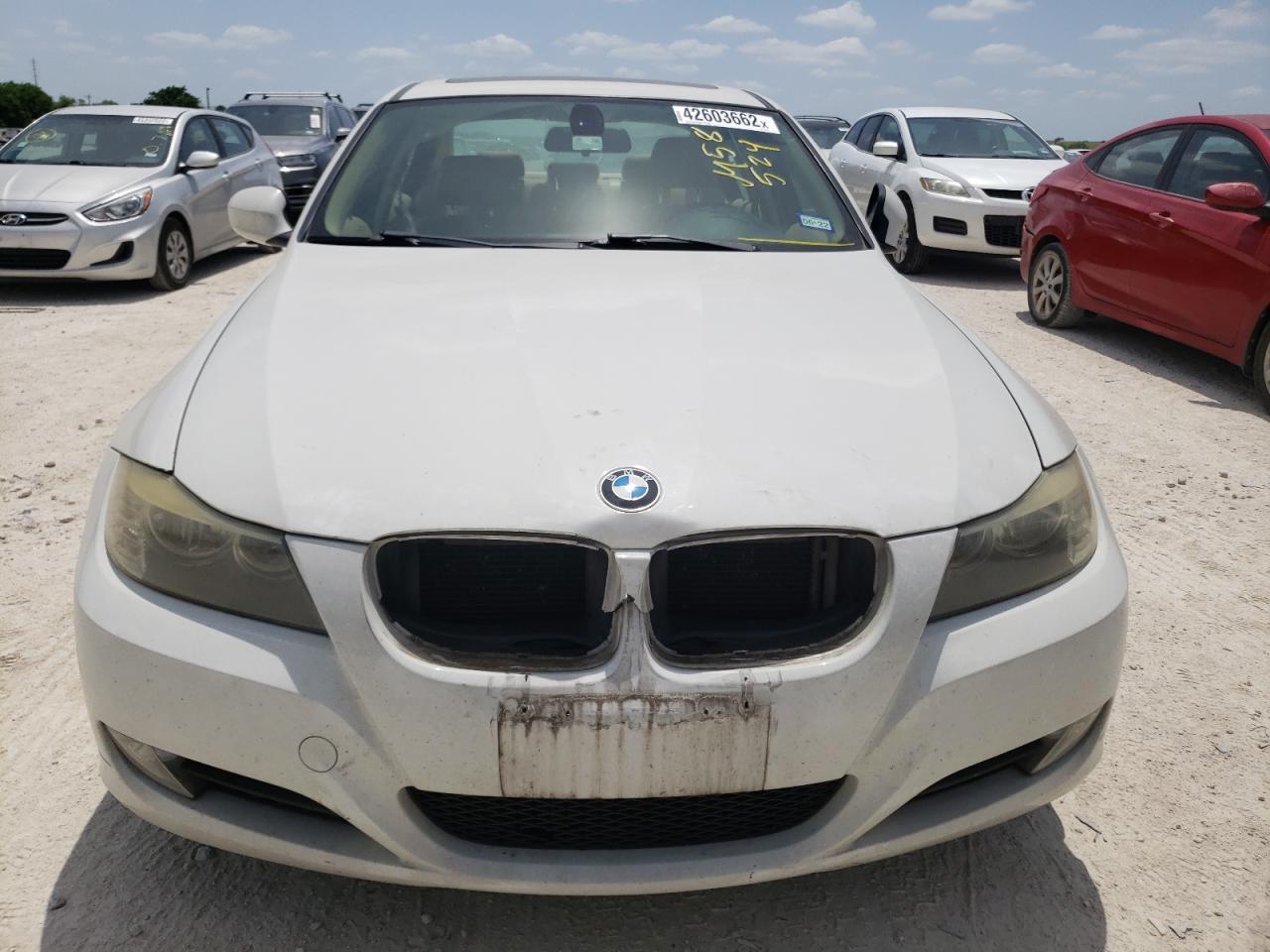 Photo 9 from auction – 2011 BMW 328 I with VIN WBAPH7G53BNM58524