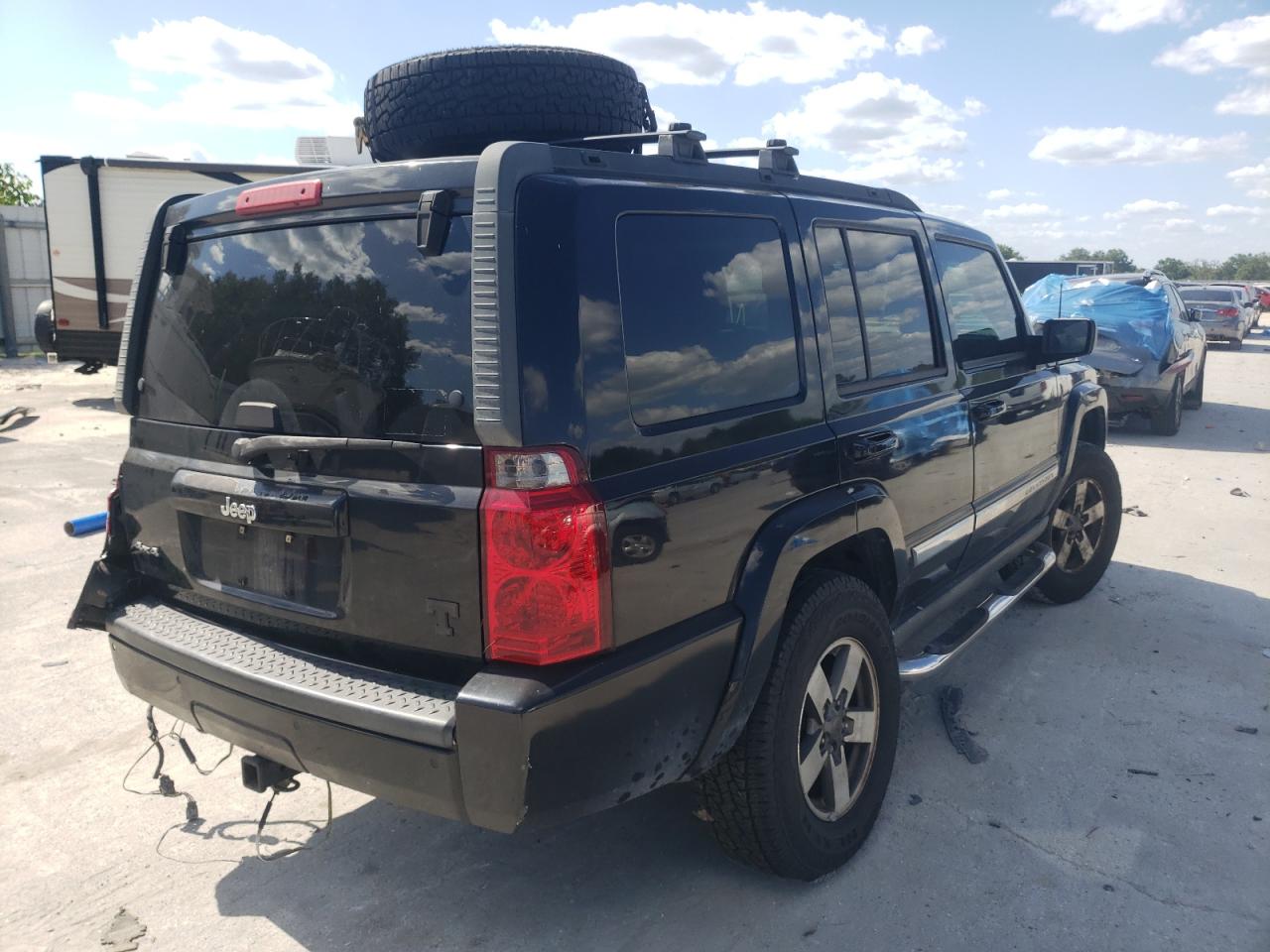 Photo 4 from auction – 2006 JEEP COMMANDER with VIN 1J8HG48K46C313824