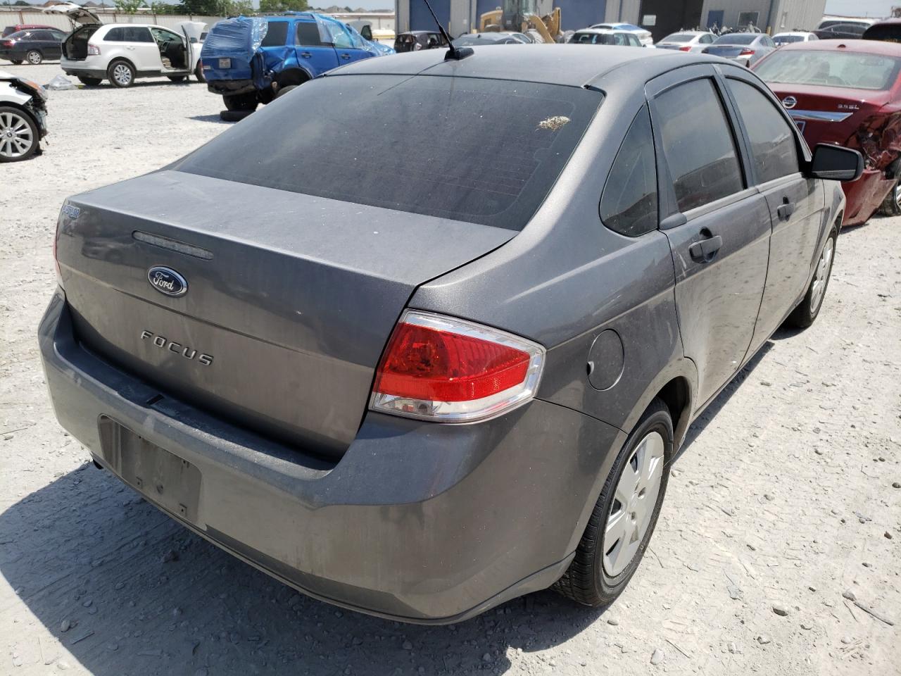 Photo 4 from auction – 2010 FORD FOCUS S with VIN 1FAHP3EN5AW175188