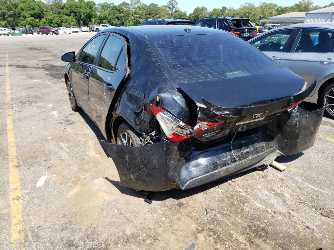 Photo 3 from auction – 2018 TOYOTA COROLLA L with VIN 5YFBURHE2JP758169
