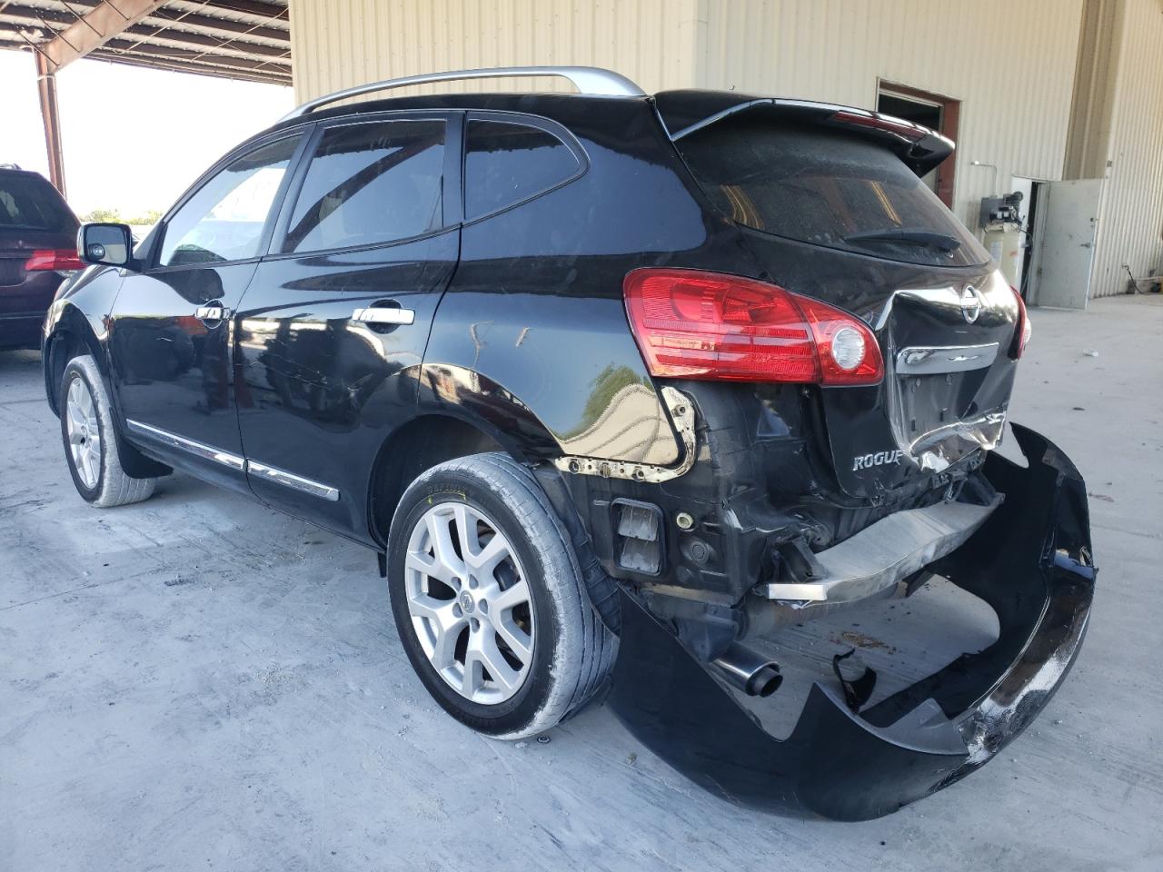 Photo 3 from auction – 2012 NISSAN ROGUE S with VIN JN8AS5MT3CW275500