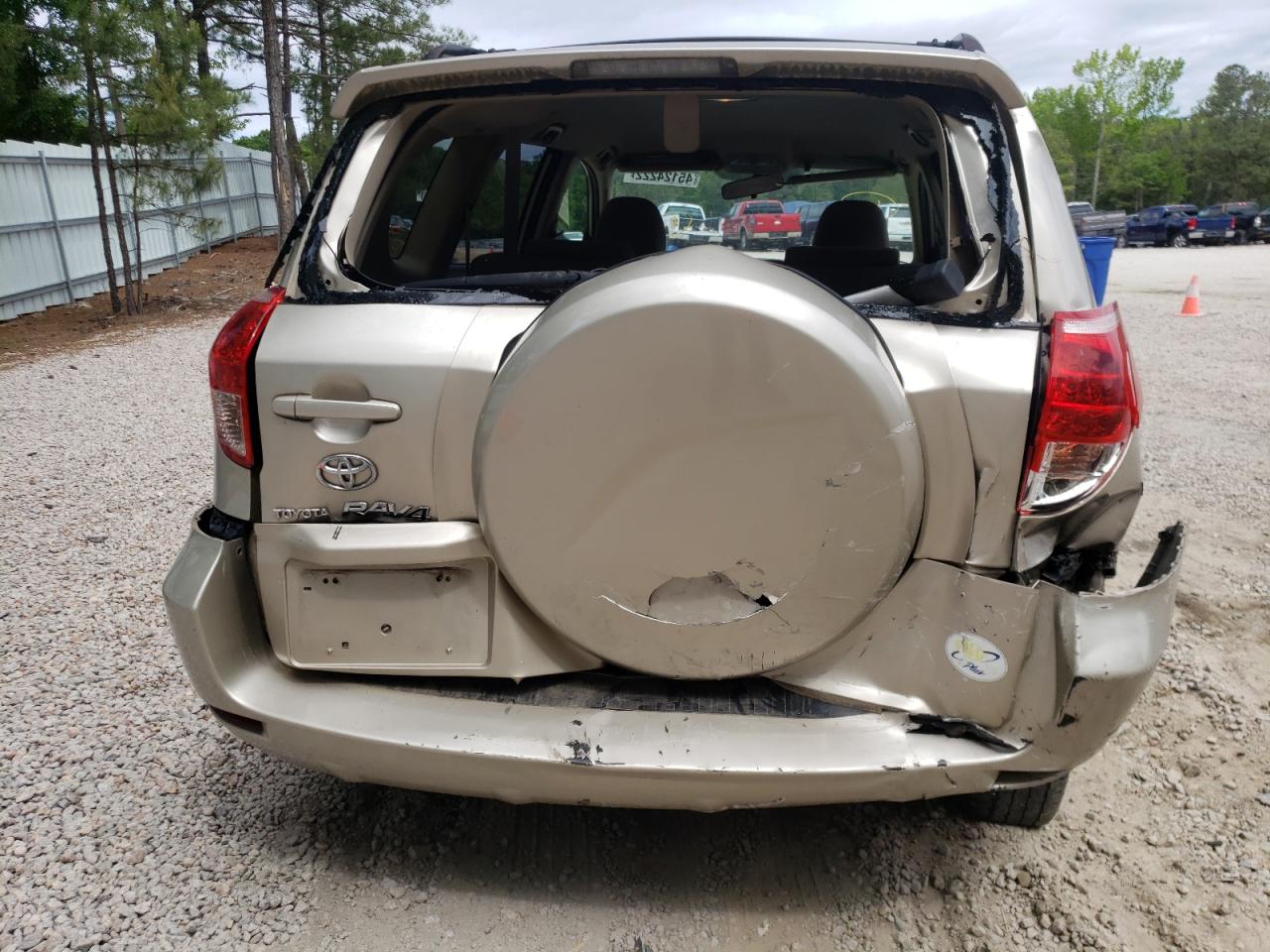Photo 9 from auction – 2007 TOYOTA RAV4 with VIN JTMZD33V776032701
