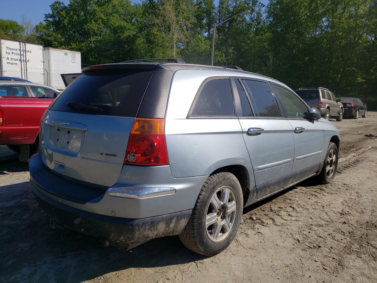 Photo 4 from auction – 2005 CHRYSLER PACIFICA T with VIN 2C8GF68415R398886