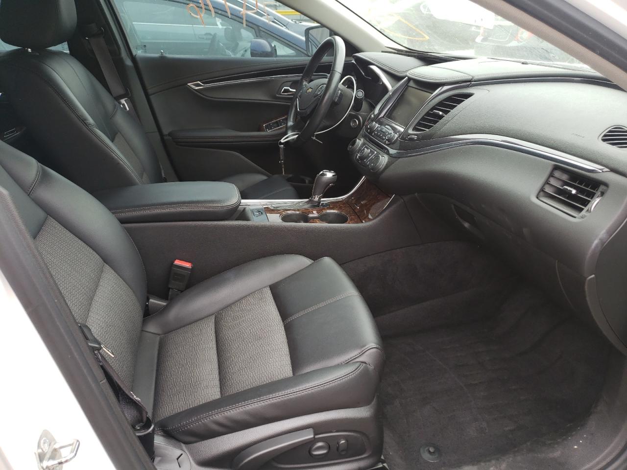 Photo 5 from auction – 2015 CHEVROLET IMPALA LT with VIN 2G1125S39F9196644