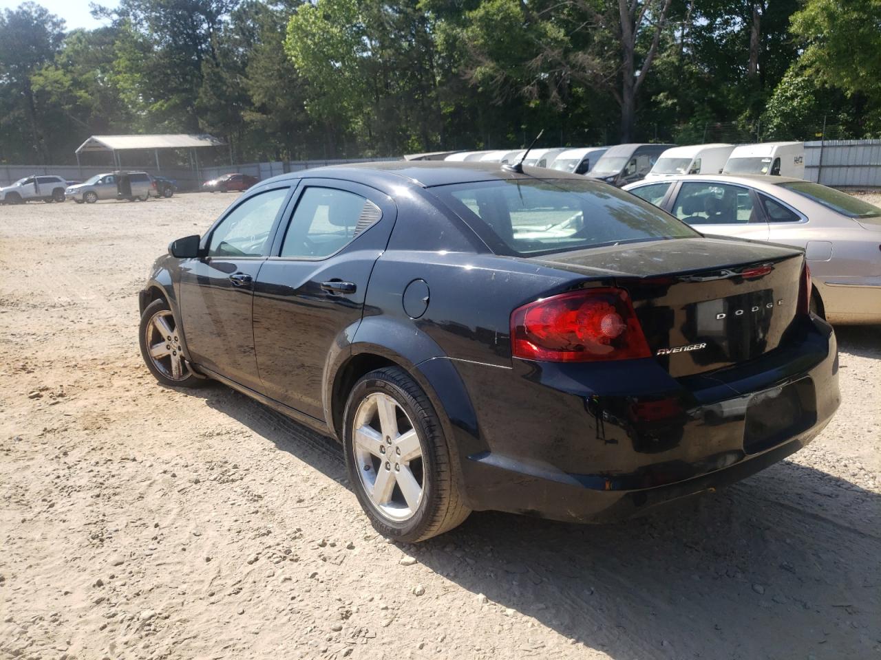 Photo 3 from auction – 2013 DODGE AVENGER SE with VIN 1C3CDZAB9DN517946