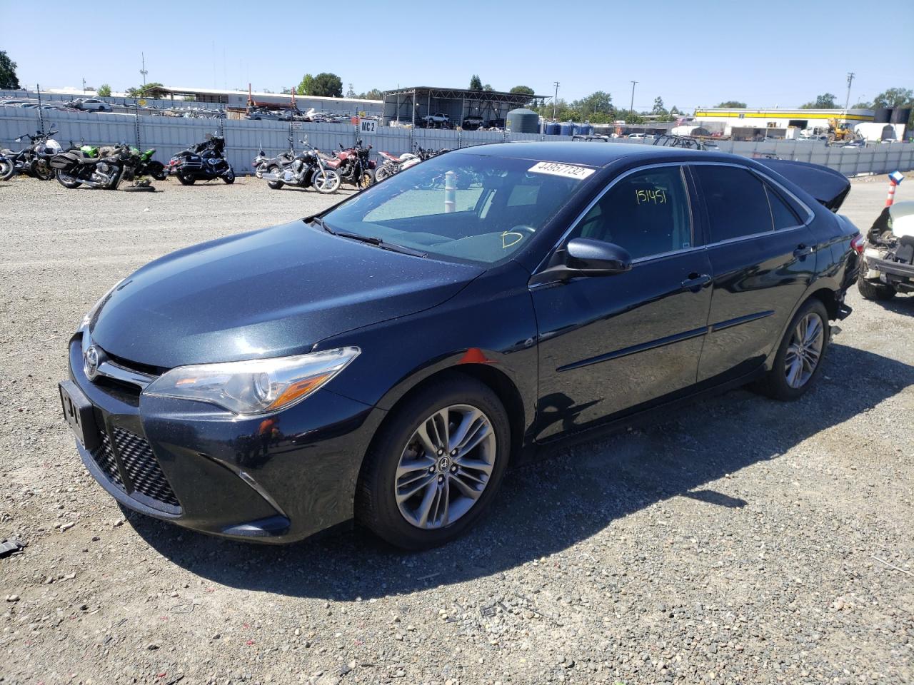 Photo 2 from auction – 2015 TOYOTA CAMRY LE with VIN 4T1BF1FK2FU069615