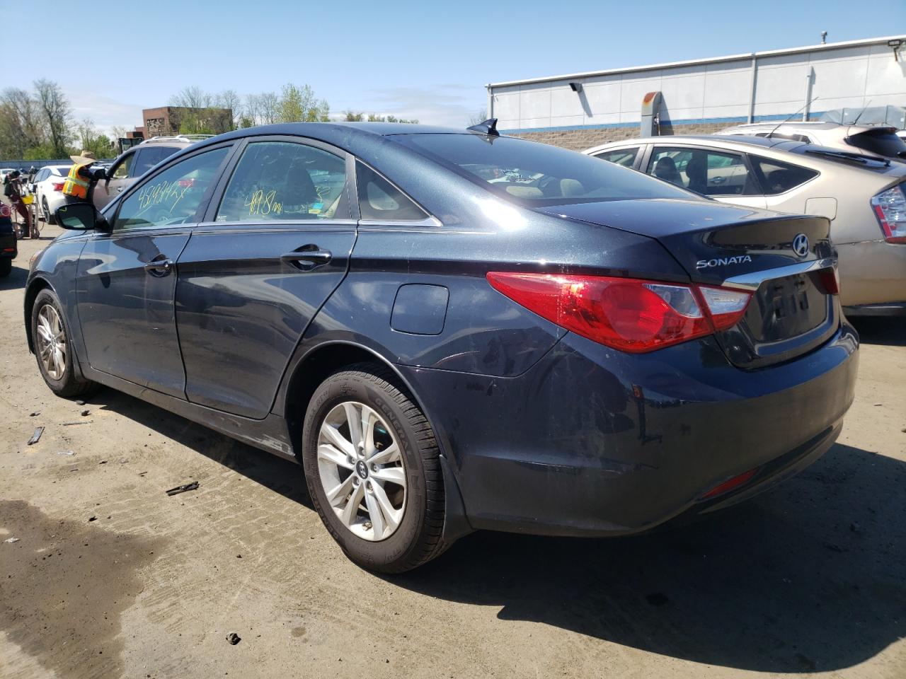 Photo 3 from auction – 2013 HYUNDAI SONATA GLS with VIN 5NPEB4AC7DH791992