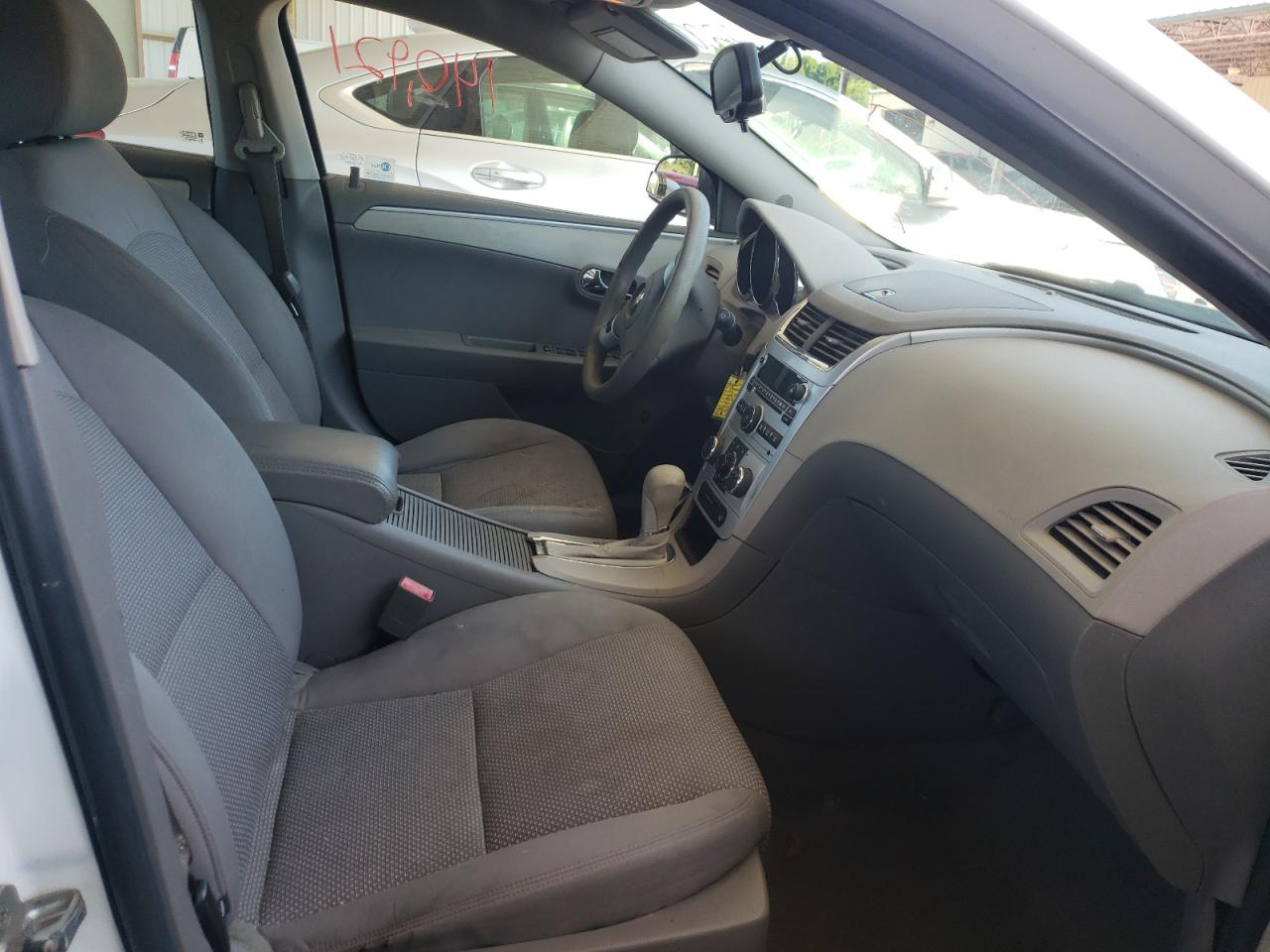 Photo 5 from auction – 2011 CHEVROLET MALIBU LS with VIN 1G1ZA5EUXBF147822