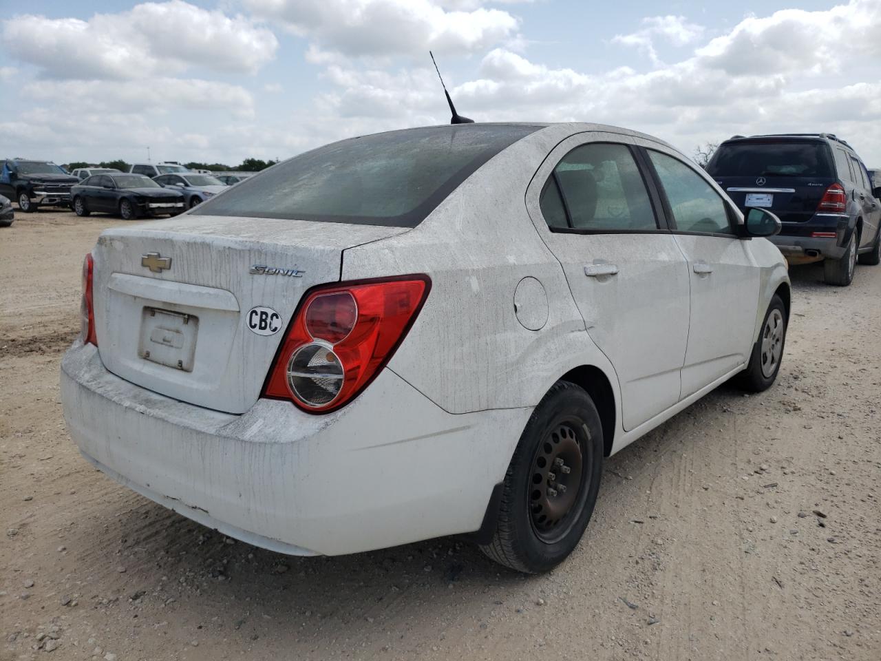 Photo 4 from auction – 2014 CHEVROLET SONIC LS with VIN 1G1JA5SH3E4209453