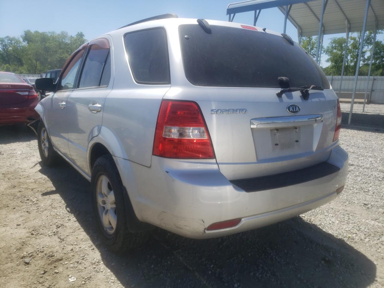Photo 3 from auction – 2008 KIA SORENTO EX with VIN KNDJD735785855401