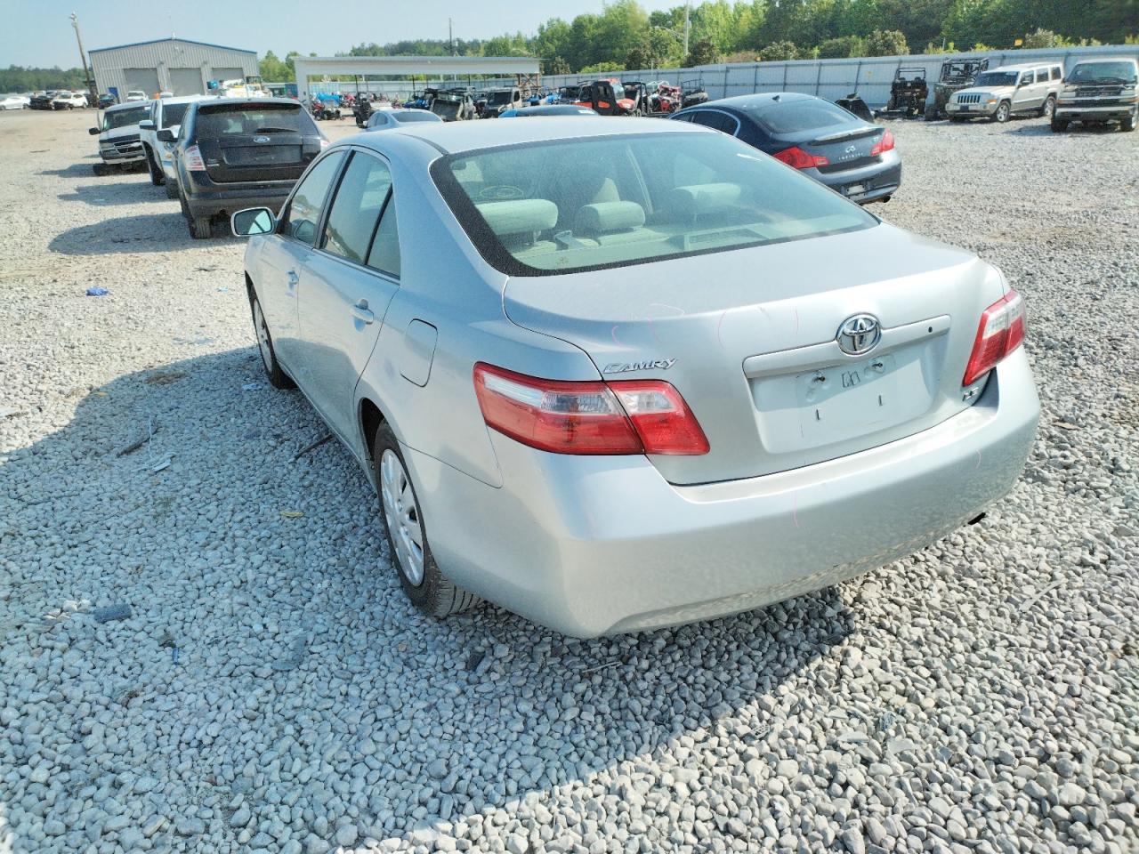 Photo 3 from auction – 2007 TOYOTA CAMRY CE with VIN 4T1BE46K67U621302