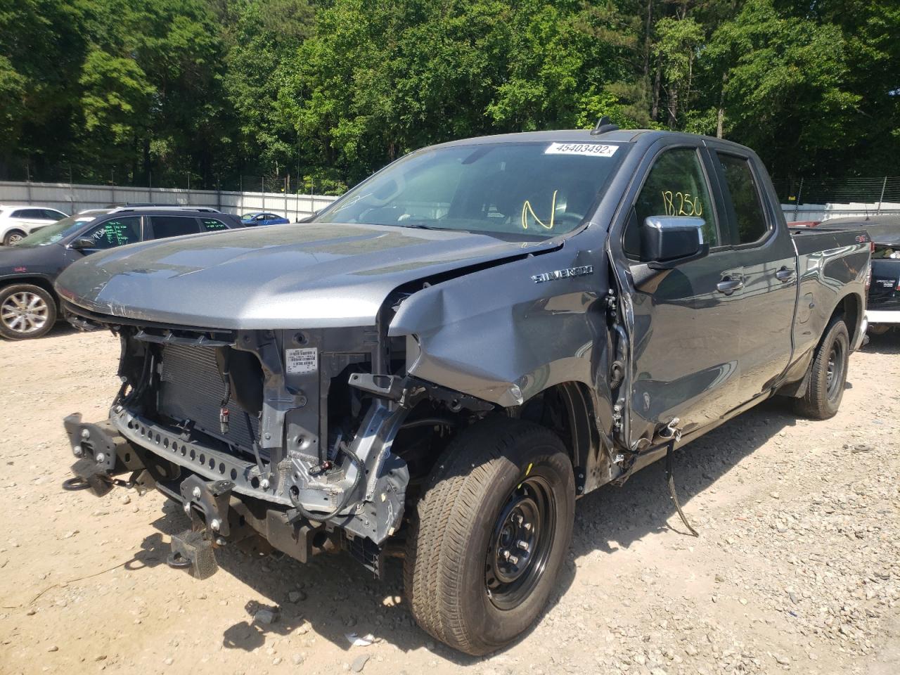 Photo 2 from auction – 2020 CHEVROLET SILVERADO with VIN 1GCRYDED5LZ220690