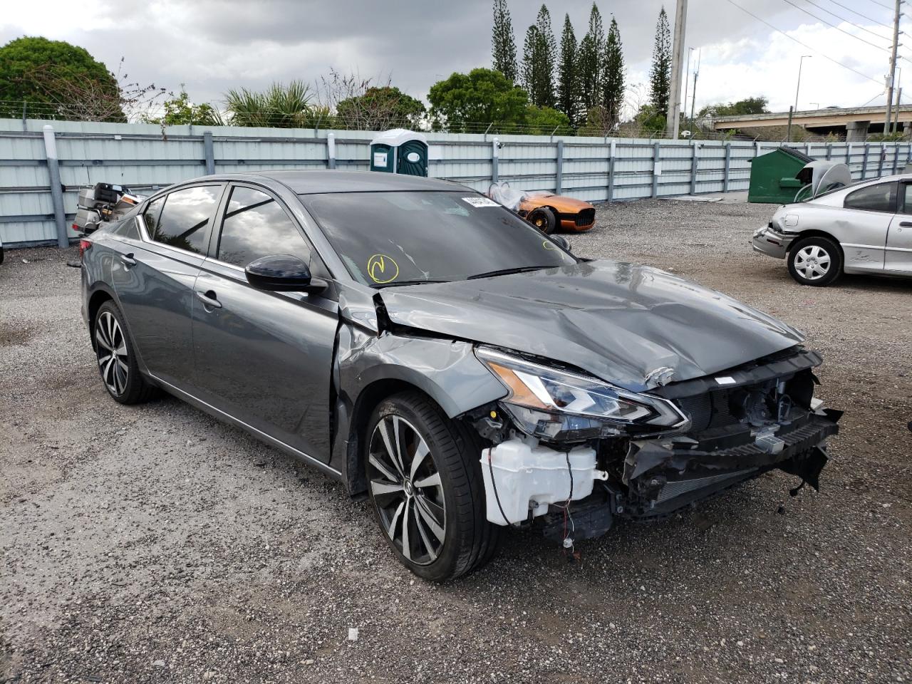 NISSAN ALTIMA SR 2020 with VIN 1N4BL4CVXLN314539 - Photo from auction