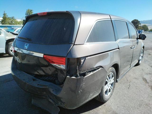 Photo 4 from auction – 2016 HONDA ODYSSEY with VIN 5FNRL5H6XGB025374