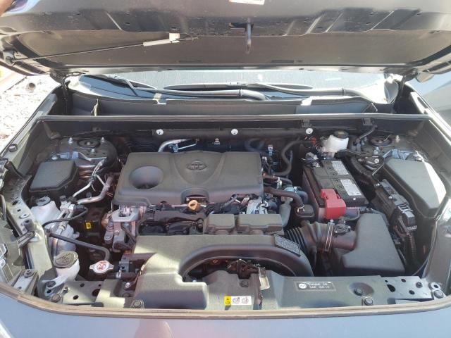Photo 7 from auction – 2021 TOYOTA RAV4 XLE with VIN 2T3W1RFV4MC114441