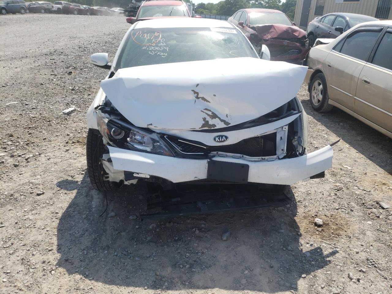 Photo 9 from auction – 2014 KIA OPTIMA LX with VIN 5XXGM4A78EG303278