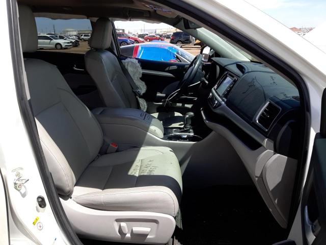 Photo 5 from auction – 2018 TOYOTA HIGHLANDER with VIN 5TDJZRFH5JS856551