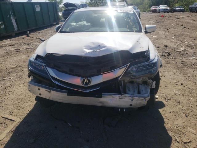 Photo 9 from auction – 2016 ACURA ILX BASE W with VIN 19UDE2F33GA013010