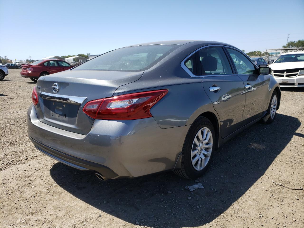 Photo 4 from auction – 2018 NISSAN ALTIMA 2.5 with VIN 1N4AL3AP8JC159072