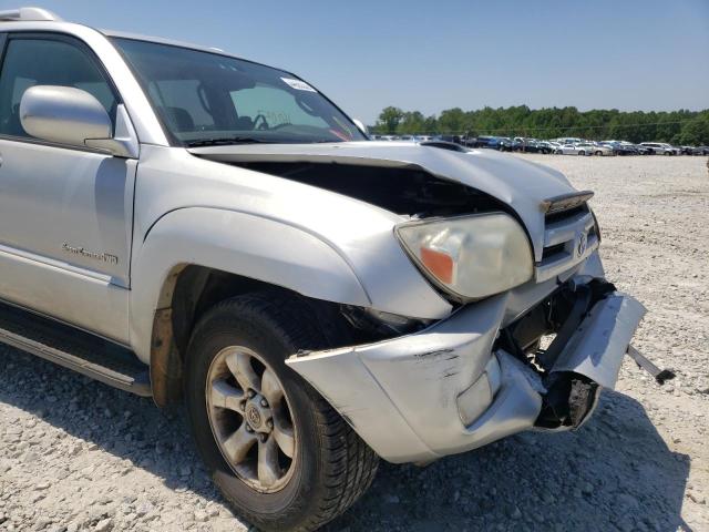 Photo 9 from auction – 2005 TOYOTA 4RUNNER SR with VIN JTEBT14R550046599