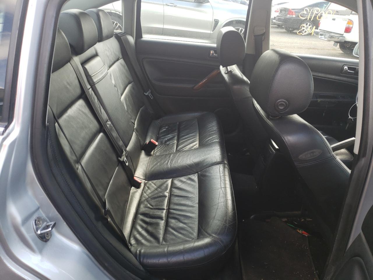 Photo 6 from auction – 2002 VOLKSWAGEN PASSAT GLX with VIN WVWTH63B52P114060