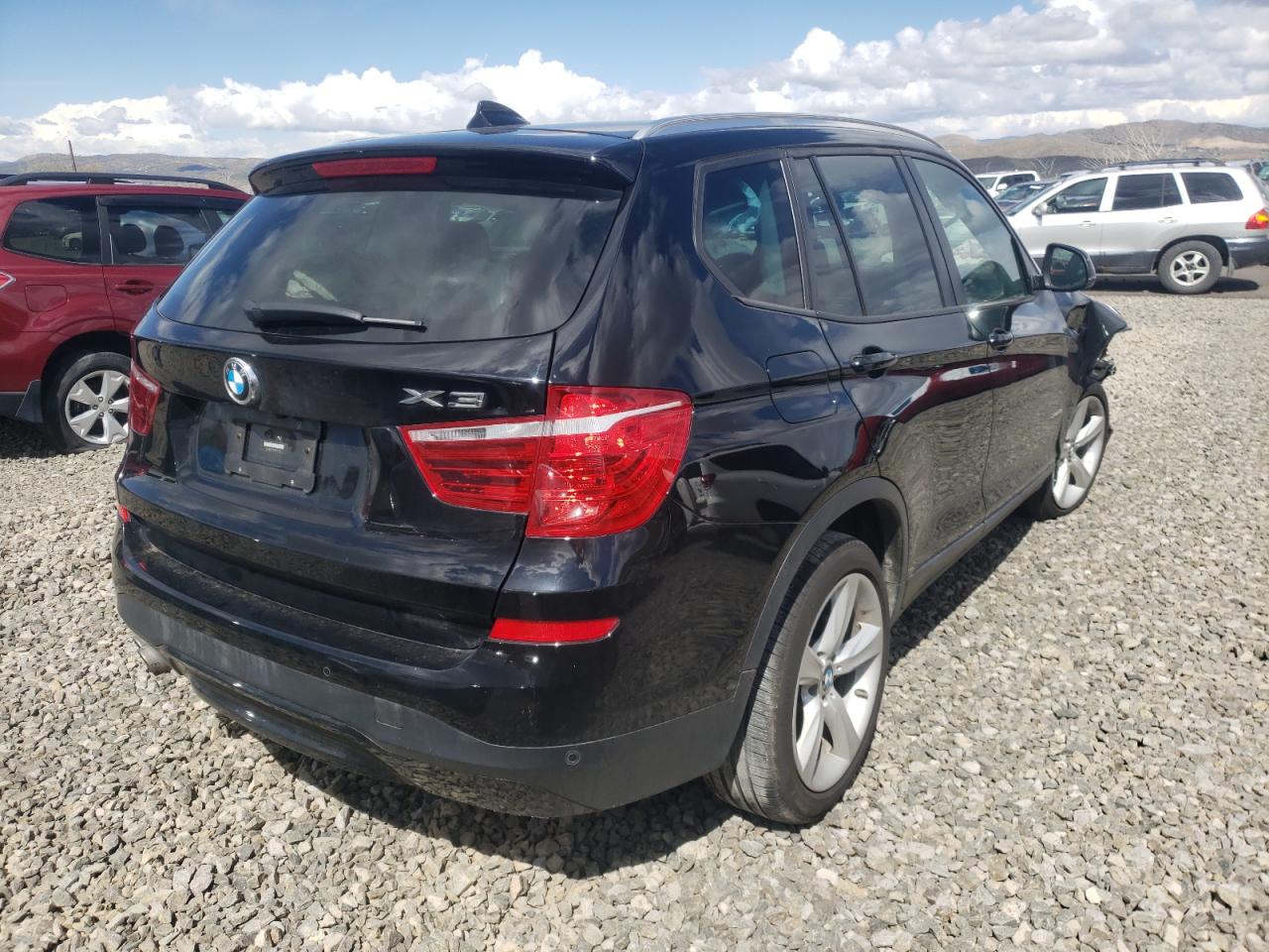 Photo 4 from auction – 2017 BMW X3 XDRIVE2 with VIN 5UXWX9C39H0W71306