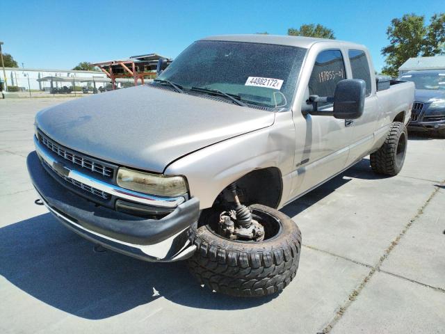 Photo 2 from auction – 2001 CHEVROLET SILVERADO with VIN 2GCEK19T111378577