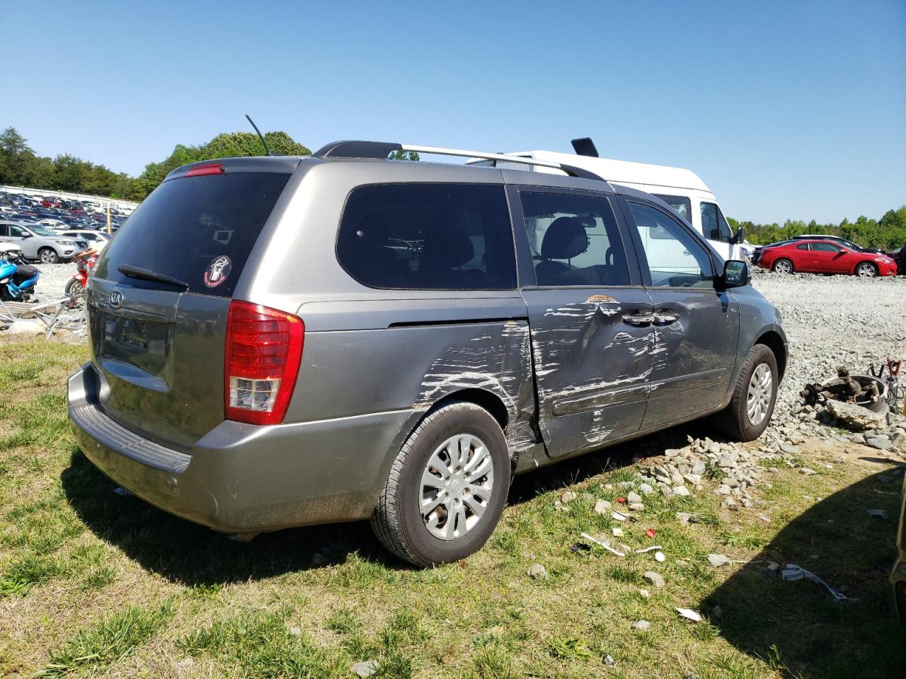 Photo 4 from auction – 2012 KIA SEDONA LX with VIN KNDMG4C74C6431648