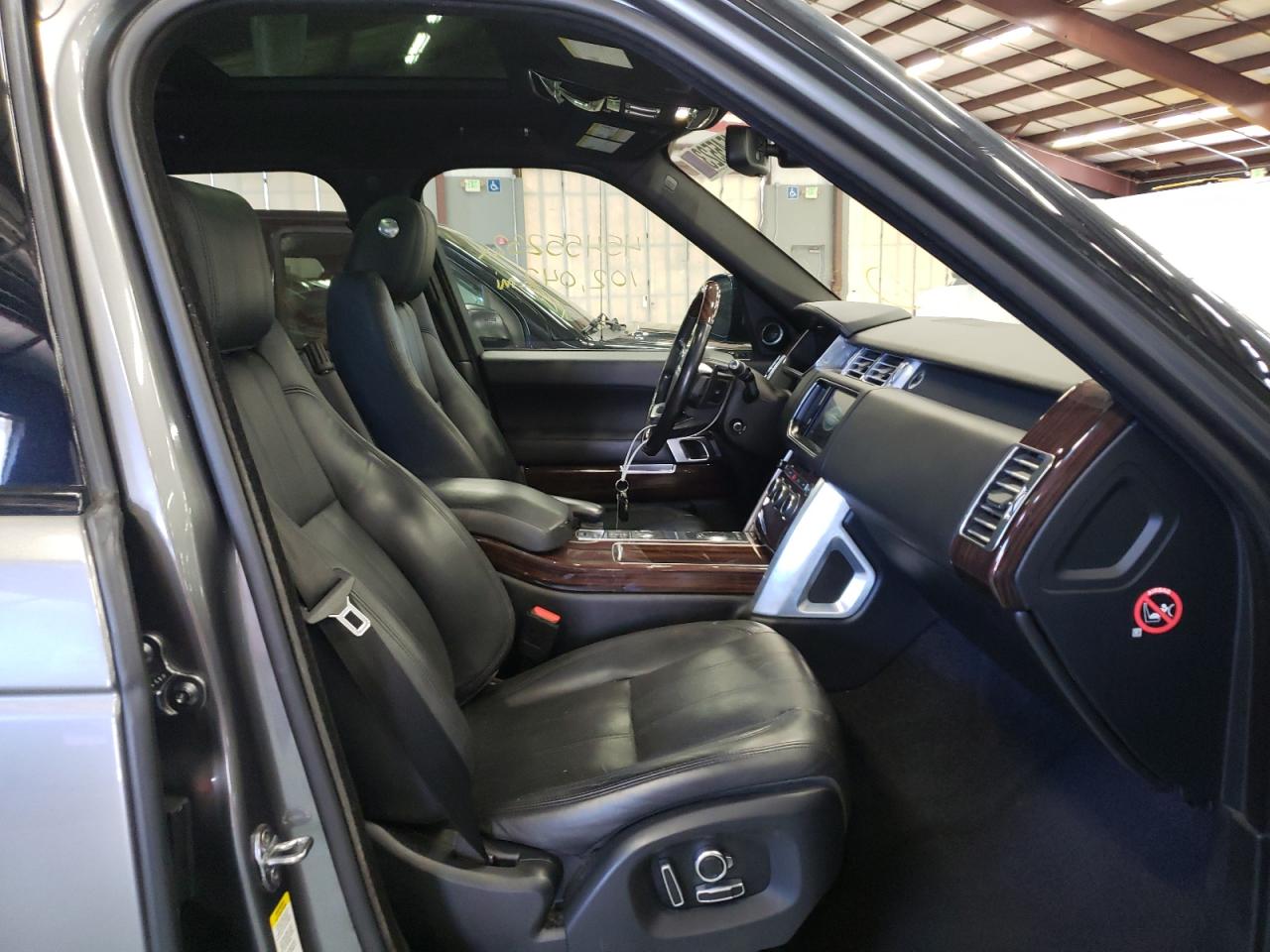 Photo 5 from auction – 2016 LAND ROVER RANGE ROVE with VIN SALGS2PF6GA318488