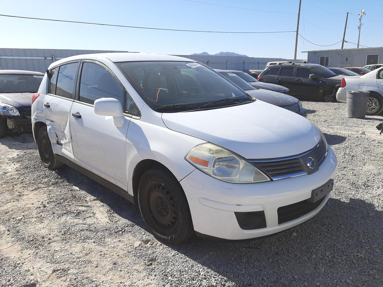 NISSAN VERSA S 2008 with VIN 3N1BC13E38L444200 - Photo from auction
