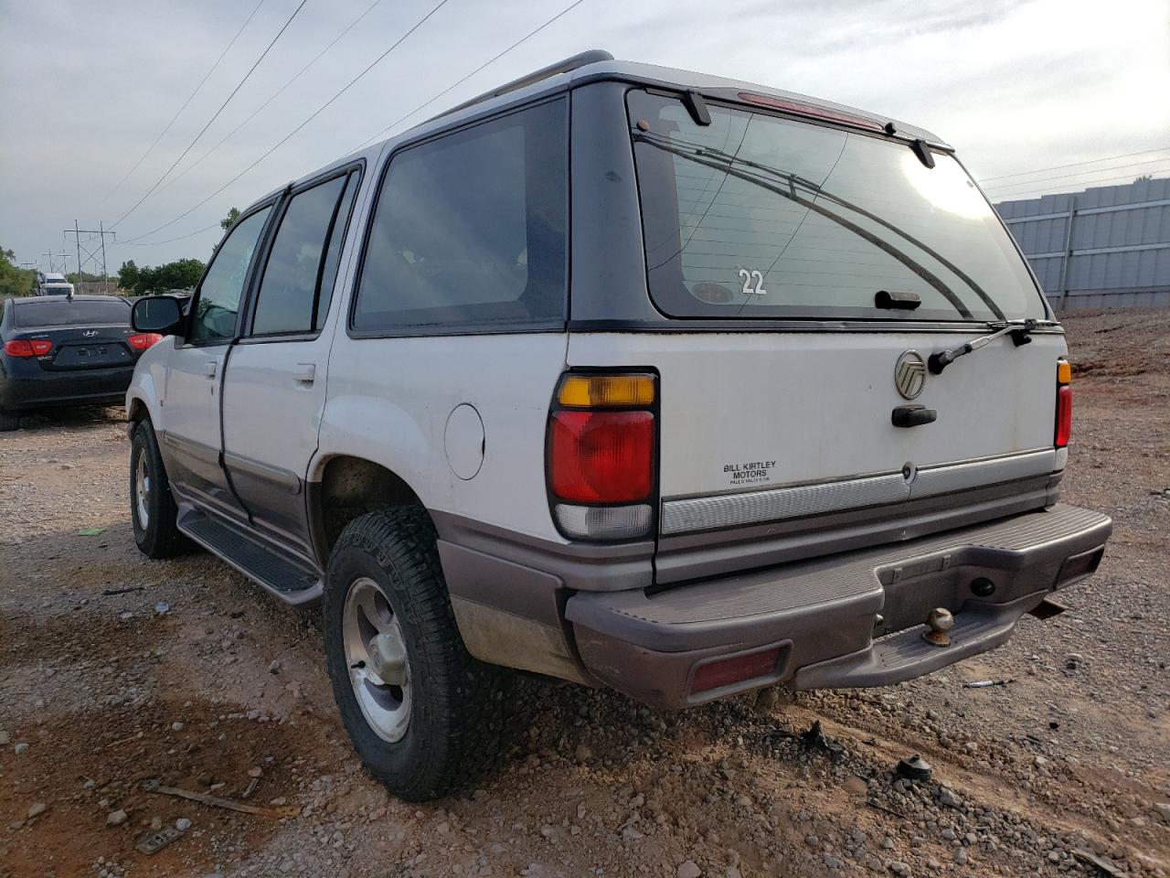 Photo 3 from auction – 1997 MERCURY MOUNTAINEE with VIN 4M2DU52P5VUJ12963