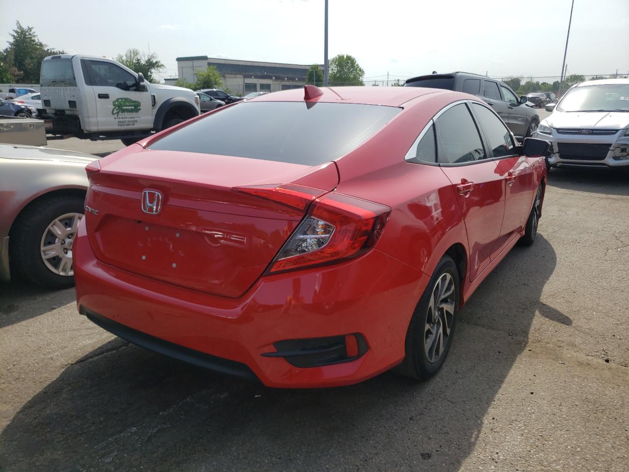 Photo 4 from auction – 2017 HONDA CIVIC EX with VIN 2HGFC2F7XHH576964
