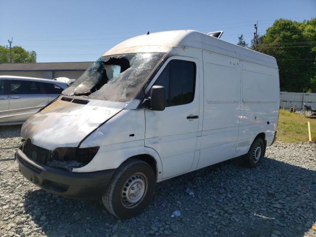 Photo 2 from auction – 2003 SPRINTER 2500 SPRIN with VIN WD2YD642735509627
