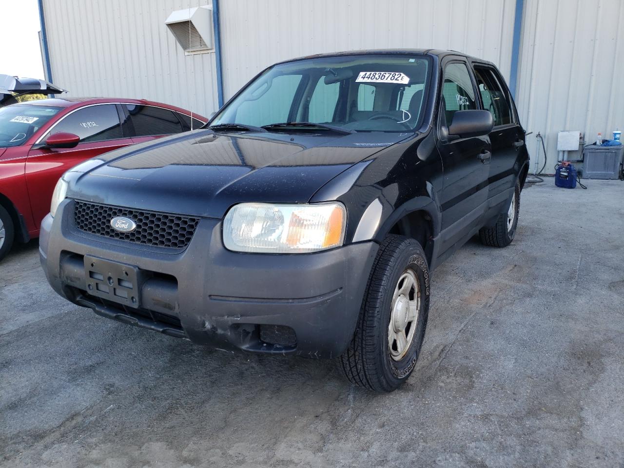 Photo 2 from auction – 2004 FORD ESCAPE XLS with VIN 1FMYU02104DA10244