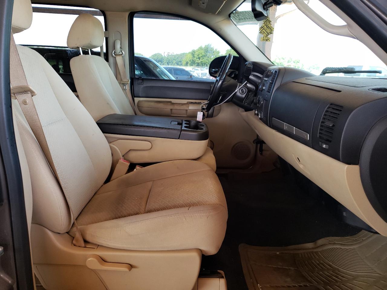 Фото 5 с аукциона – 2007 CHEVROLET SILVERADO с VIN 2GCEK13M371600286