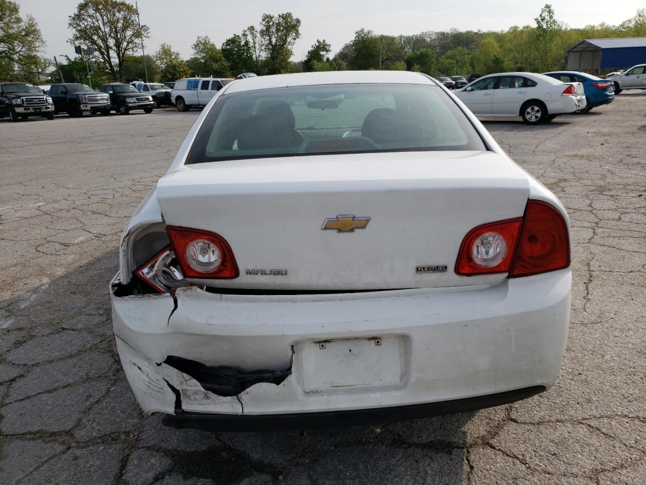 Photo 9 from auction – 2011 CHEVROLET MALIBU LS with VIN 1G1ZA5EU5BF339603