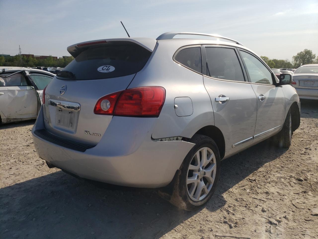 Photo 4 from auction – 2012 NISSAN ROGUE S with VIN JN8AS5MV0CW417755