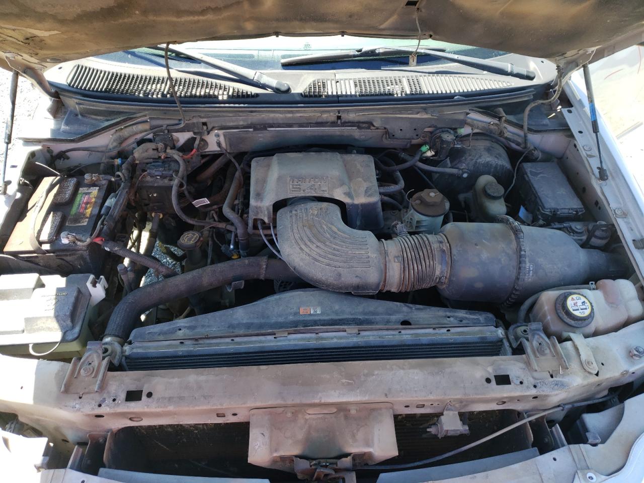 Photo 7 from auction – 2002 FORD F150 SUPER with VIN 1FTRW07LX2KC76487