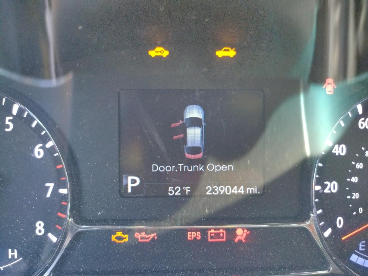 Photo 8 from auction – 2012 KIA OPTIMA SX with VIN 5XXGR4A6XCG020449